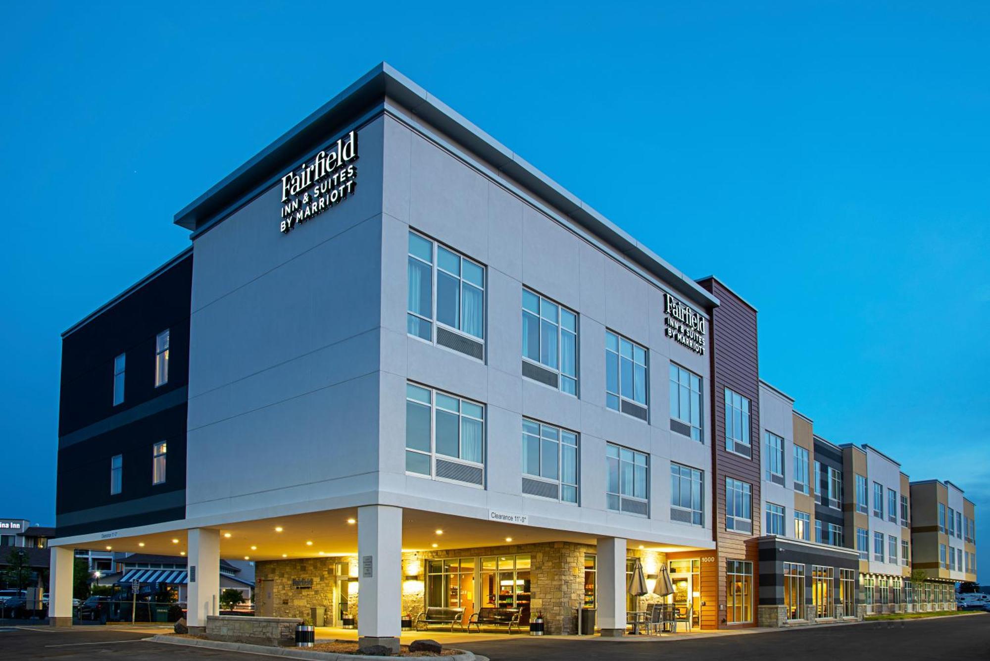 Fairfield Inn & Suites By Marriott Duluth Waterfront Exterior foto